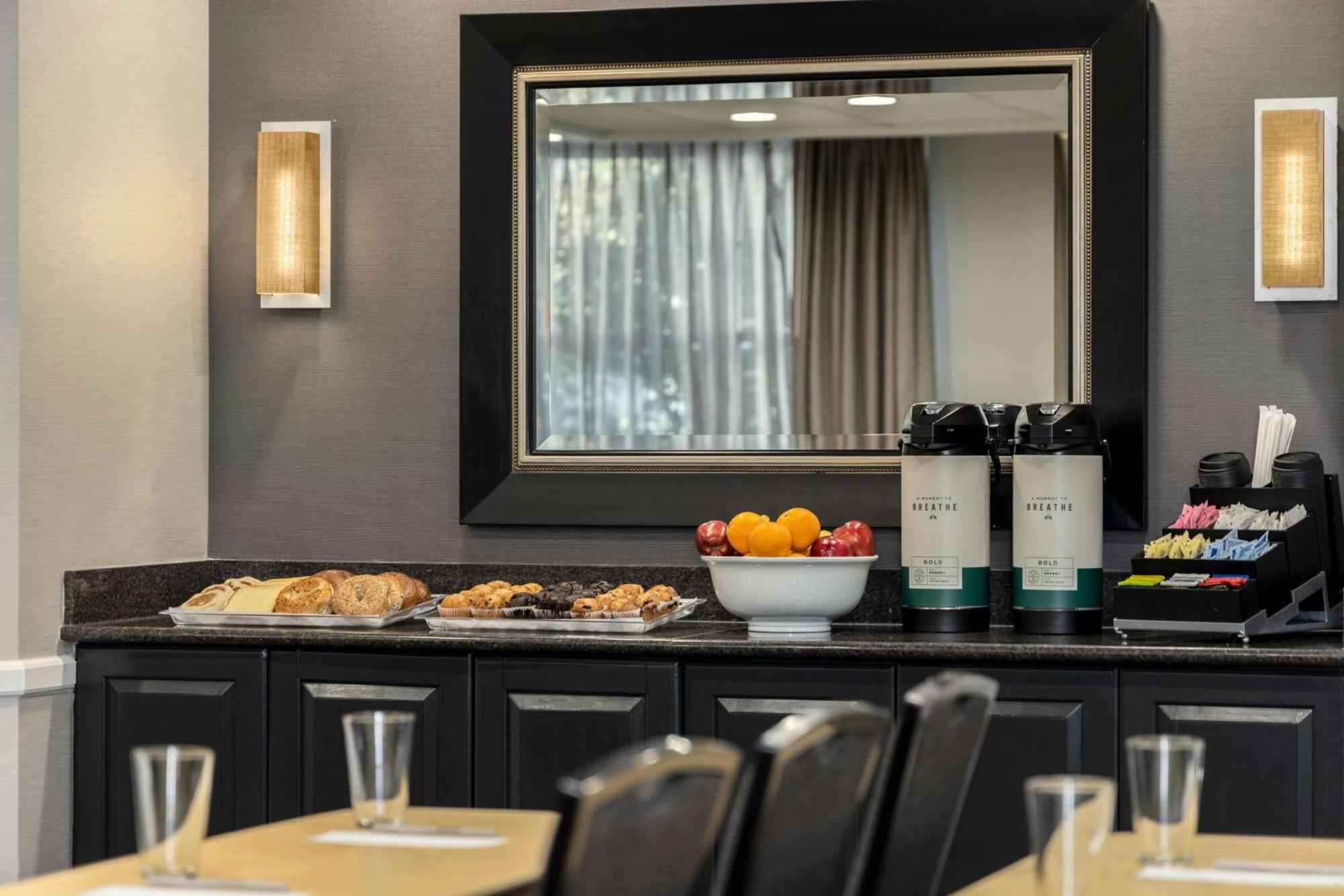 Residence Inn By Marriott Richmond Chester Woodvale Екстер'єр фото
